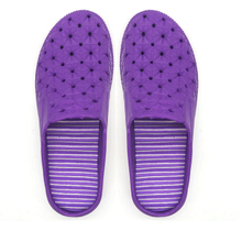 Latest Design Big Size Stylish Double Color Eva Medical Leather Foam Clogs 