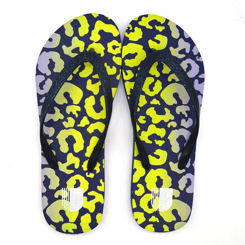  Hot Sales Glitter Beach Flip Flops with New Printing Rubber Slippers Women Sandals Wholesales